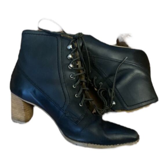 Euro Club Vintage lace up design leather boots made in Brazil black size 8.5 - Picture 6 of 12